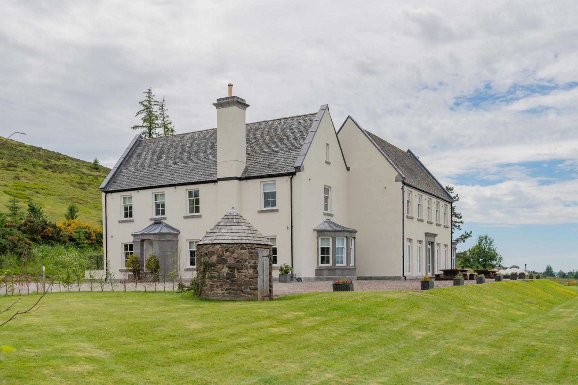Villa Alexander House 18 - East Wing - Self Catering Auchterarder Exterior foto
